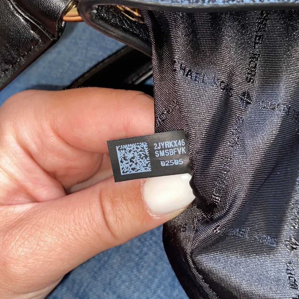 Michael Kors Nicole Leather Shoulder Bag - Picture 5 of 9